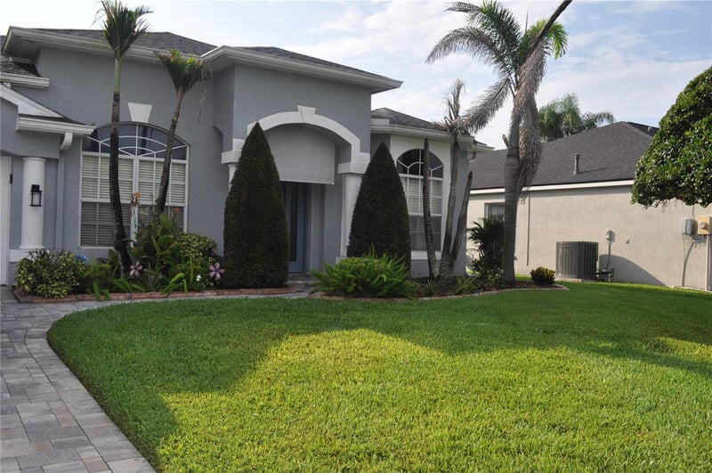 1842 Ridgelake Ct, Wesley Chapel, FL 33543