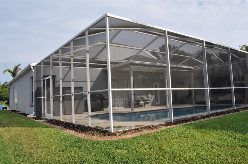 1842 Ridgelake Ct, Wesley Chapel, FL 33543