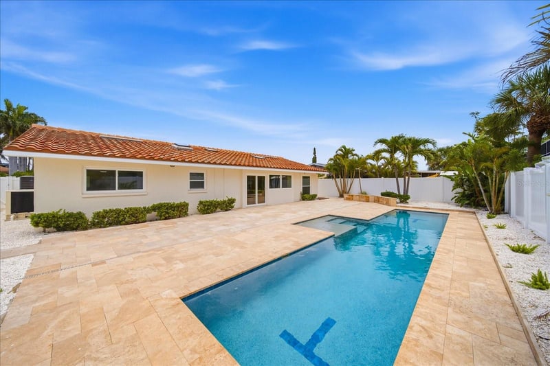 230 Tessier Dr, St Pete Beach, FL 33706