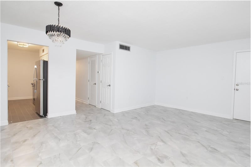 1115 Rue Des Chateaux #1A, South Pasadena, FL 33707