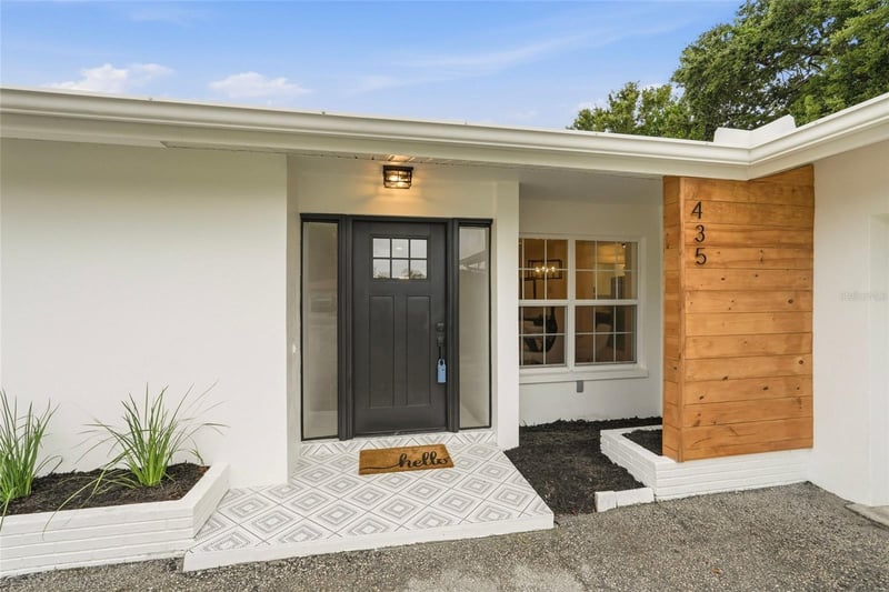 435 Mehlenbacher Rd, Largo, FL 33770