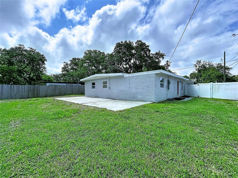 5005 Avery Rd, New Port Richey, FL 34652