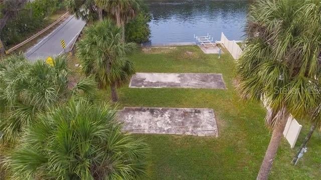 6807 Edgewater Dr, New Port Richey, FL 34652
