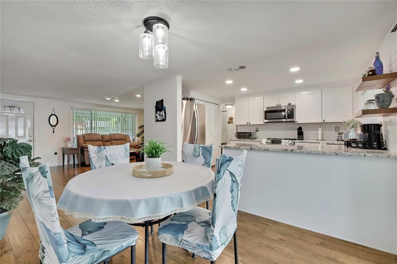7234 Fairfax Dr, Port Richey, FL 34668
