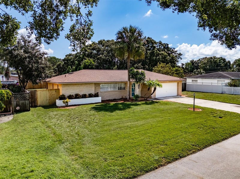 5004 Hesperides St, Tampa, FL 33611