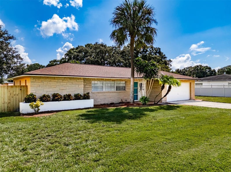 5004 Hesperides St, Tampa, FL 33611