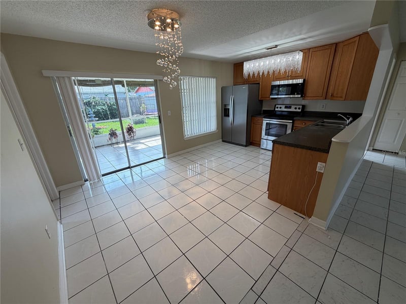 1069 Bridlewood Way, Brandon, FL 33511