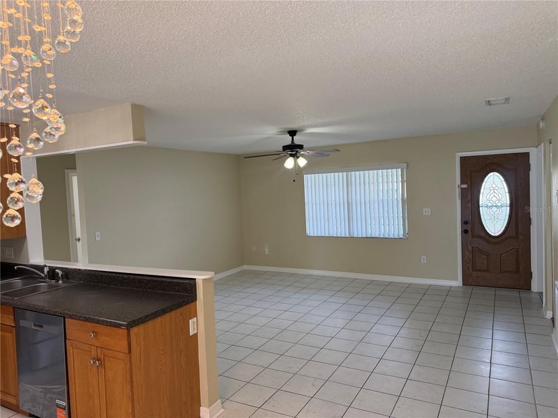 1069 Bridlewood Way, Brandon, FL 33511