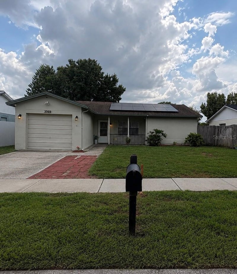1069 Bridlewood Way, Brandon, FL 33511