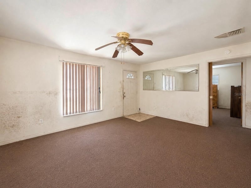 1918 Hanna Ave, Tampa, FL 33610