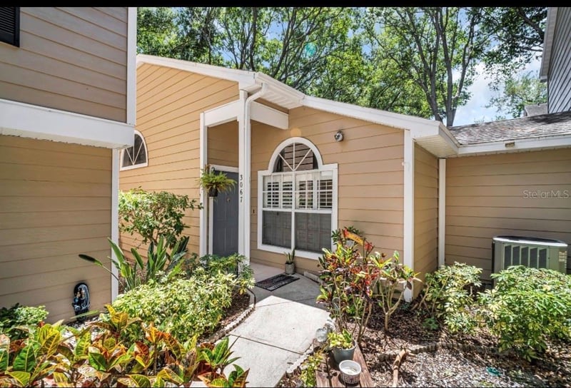 3067 Pointer Dr, Palm Harbor, FL 34683