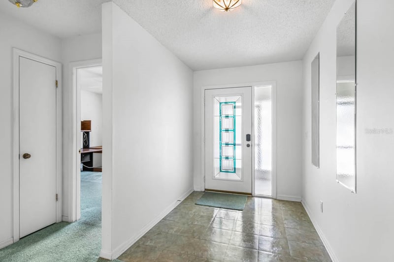 2209 Hartlebury Way #402, Sun City Center, FL 33573