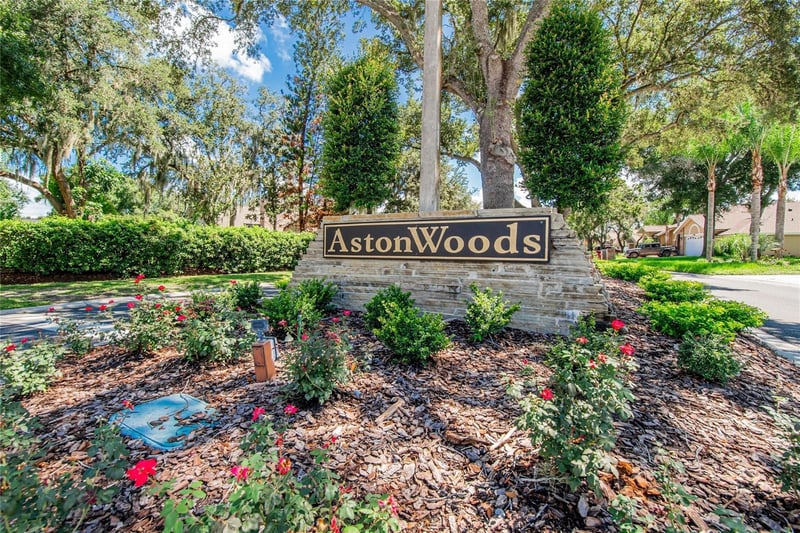 2704 Aston Ave, Plant City, FL 33566