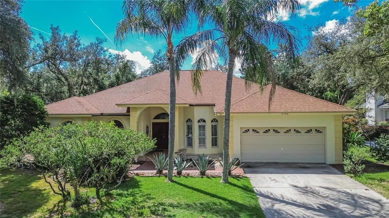 2704 Aston Ave, Plant City, FL 33566