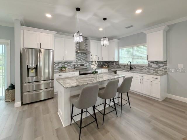 1083 Pointe Alexis Dr, Tarpon Springs, FL 34689