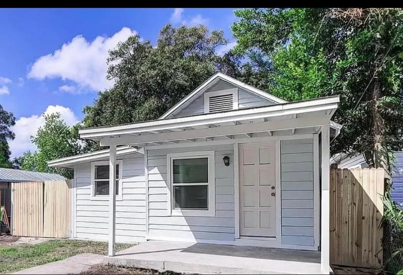 8428 Highland Ave, Tampa, FL 33604