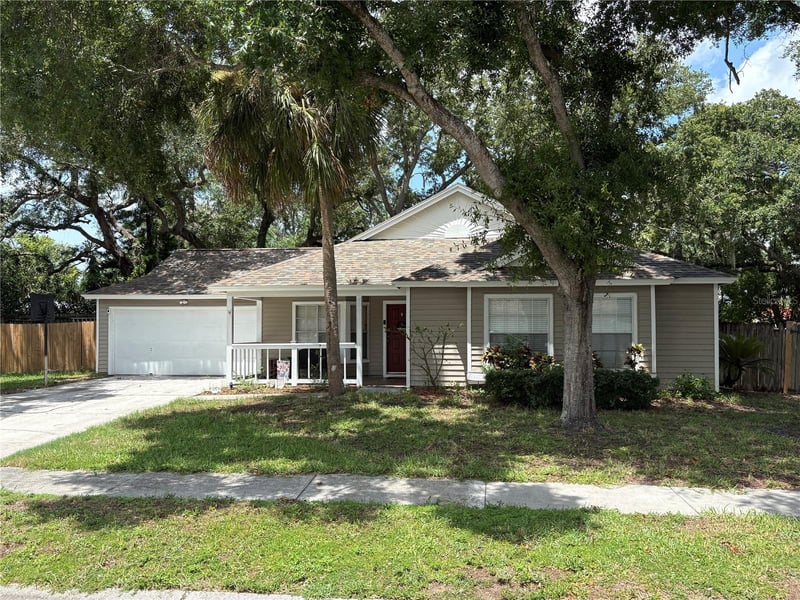 446 Kelly Green St, Palm Harbor, FL 34683