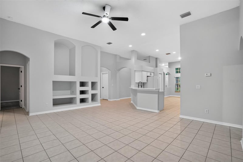 11610 Jordans Landing Ct, Riverview, FL 33569