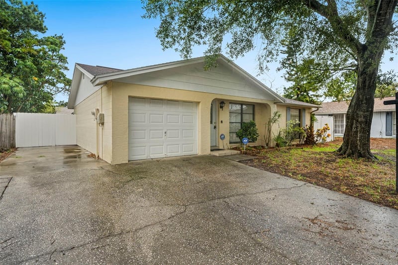 9403 Afton Ct, Tampa, FL 33615