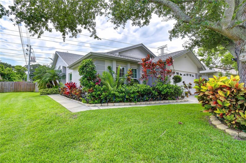 2999 Brookfield Ln, Clearwater, FL 33761