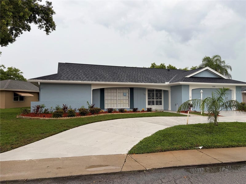 12302 Fieldstone Ln, Hudson, FL 34667