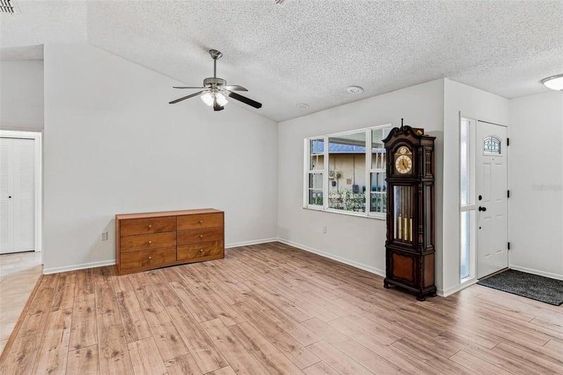 2308 Liston Cir, Palm Harbor, FL 34683