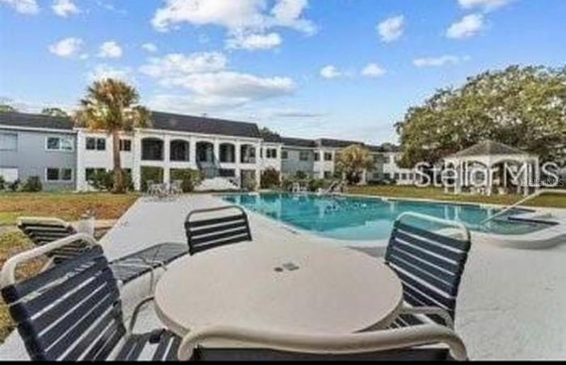 8651 10th St #130, St Petersburg, FL 33702