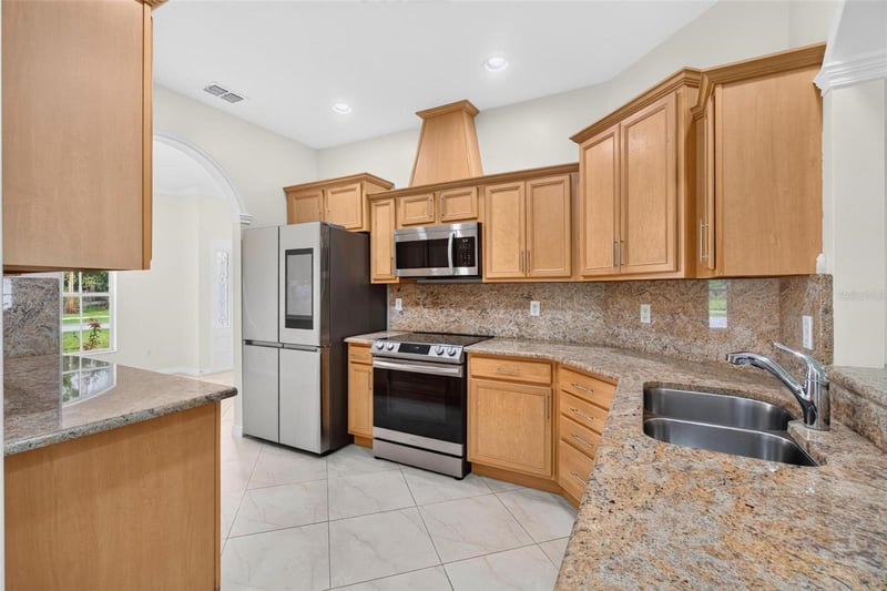 6026 113th Ave, Pinellas Park, FL 33782