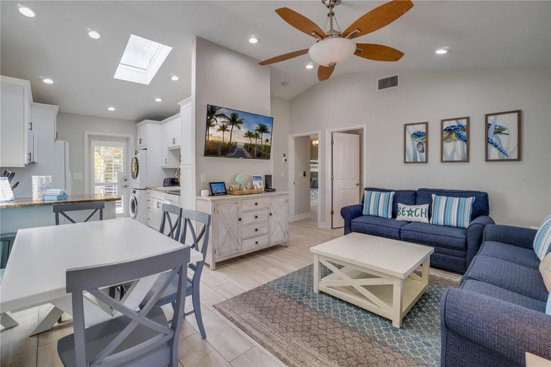 76 Shore Dr, Anna Maria, FL 34216