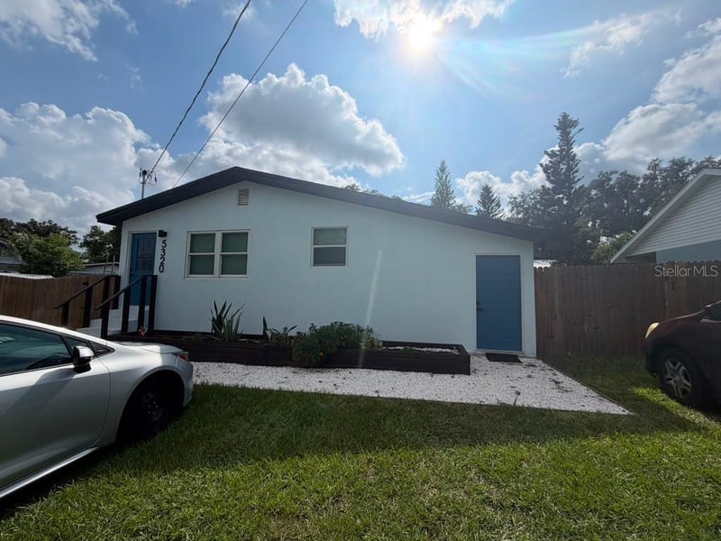 5320 Plum Ave, Seffner, FL 33584
