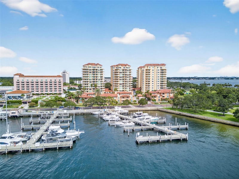 555 5th Ave #521, St Petersburg, FL 33701