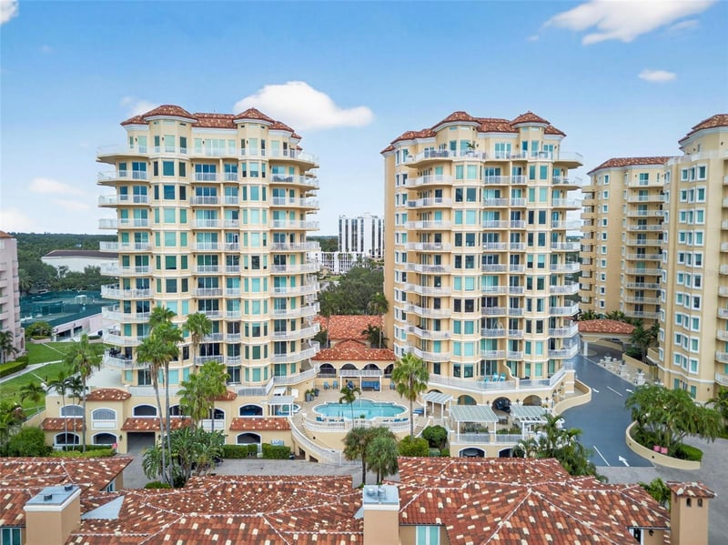 555 5th Ave #521, St Petersburg, FL 33701