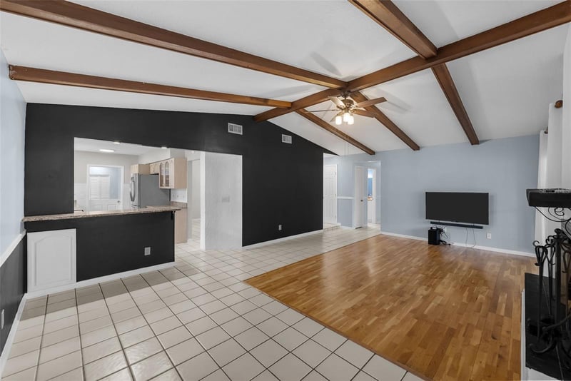 7002 Applewood Ct, Tampa, FL 33615