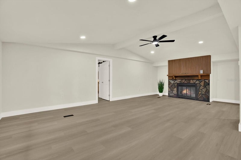 5801 Myrtle Ln, Tampa, FL 33625