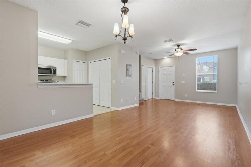 1236 Blenheim Ct, Wesley Chapel, FL 33543
