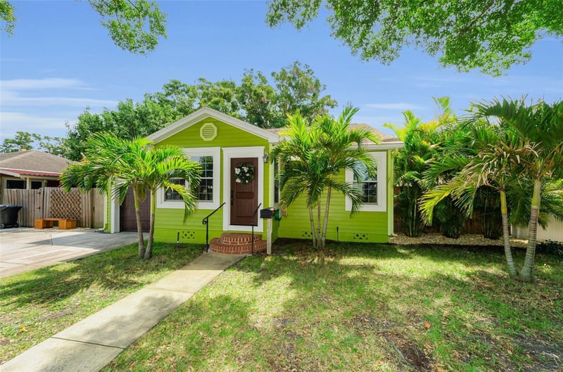 3021 15th St, St Petersburg, FL 33704