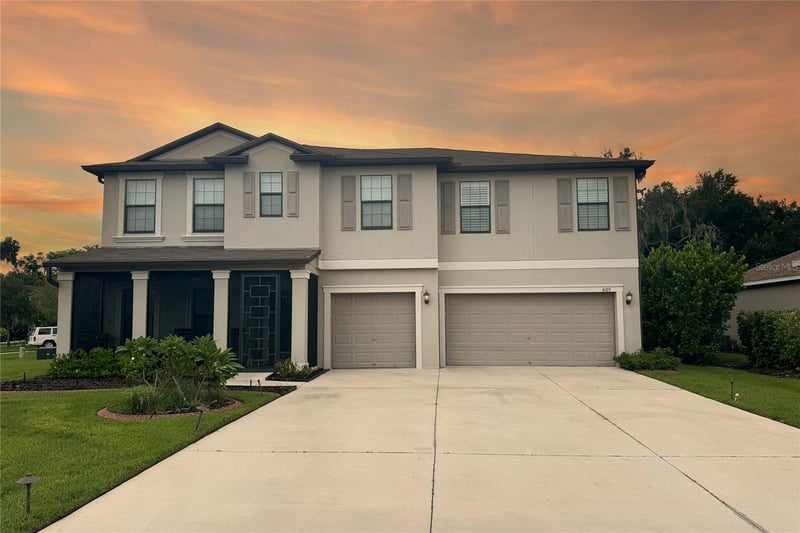 6103 Horse Mill Pl, Palmetto, FL 34221