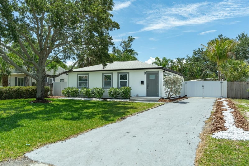 116 85th Ave, St Petersburg, FL 33702