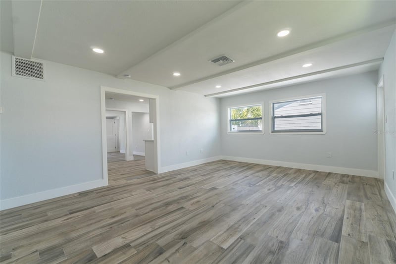116 85th Ave, St Petersburg, FL 33702