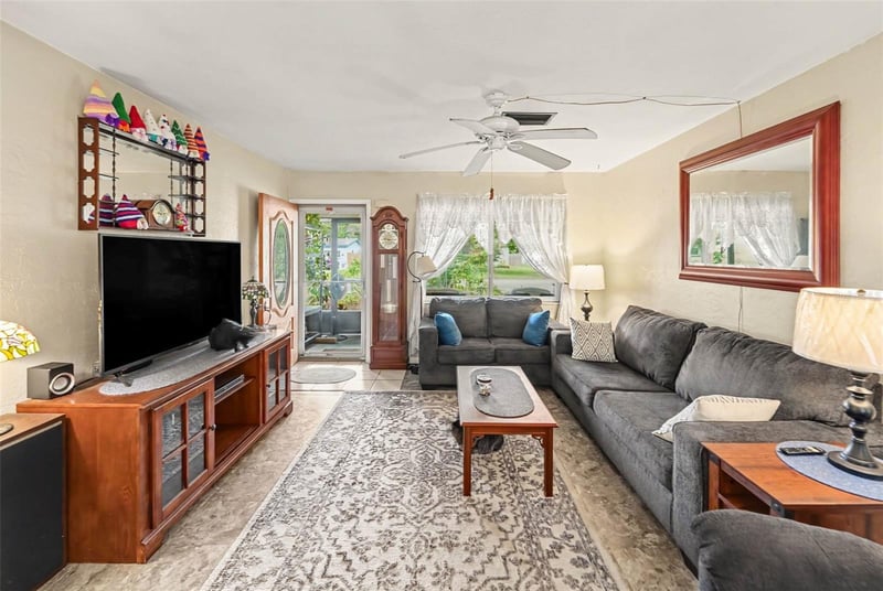 11255 109th Way, Largo, FL 33778