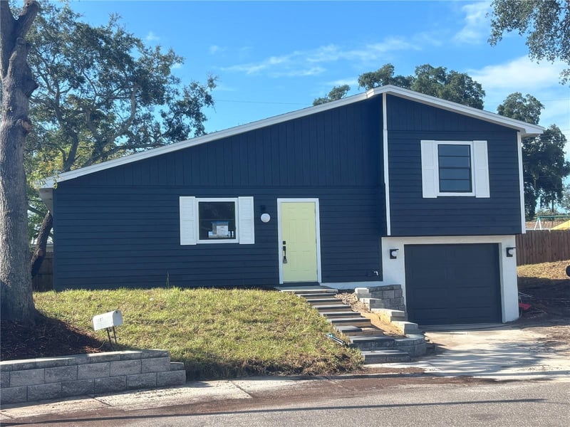 1107 Goshen Rd, Tarpon Springs, FL 34689