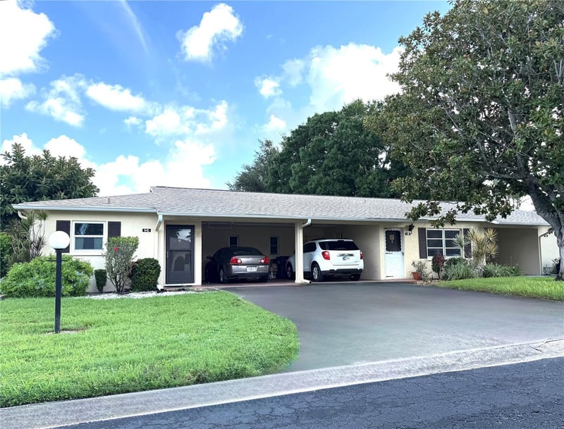 390 301 Blvd #1B, Bradenton, FL 34205