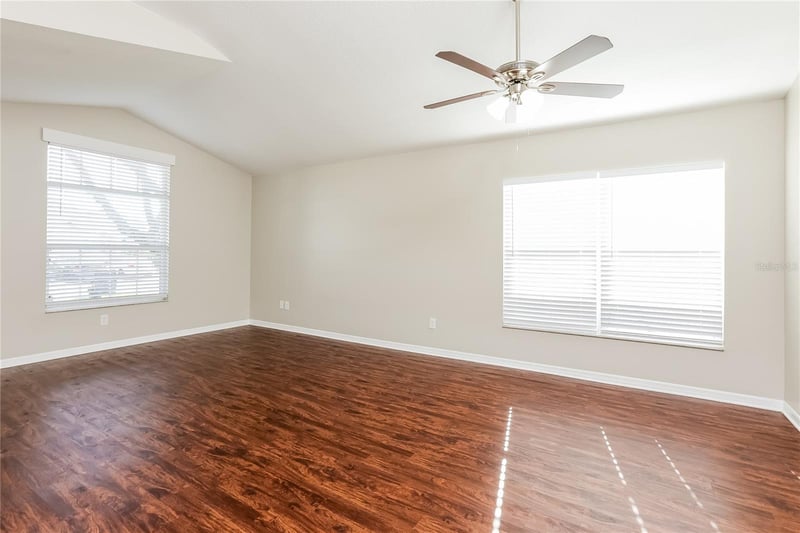 1717 Erin Brooke Dr, Valrico, FL 33594