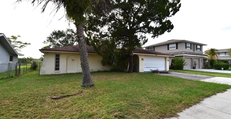 704 Lemonwood Dr, Oldsmar, FL 34677