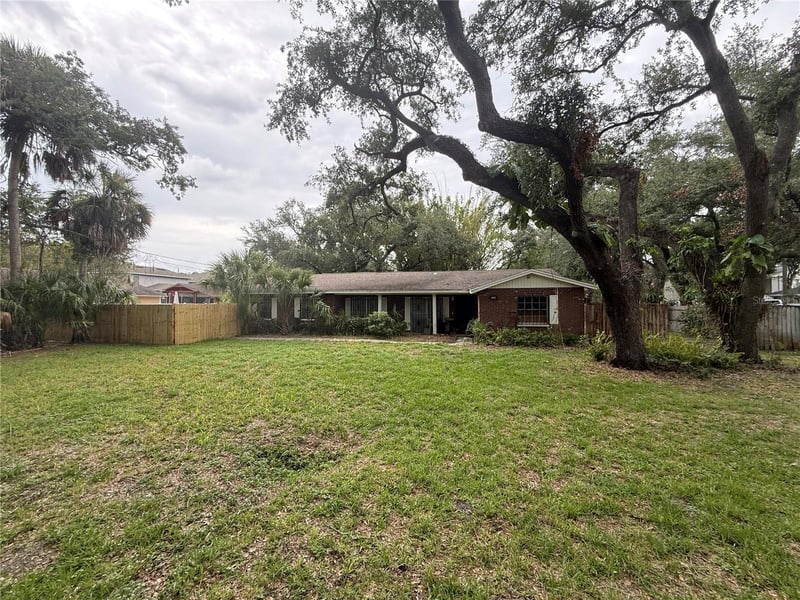4611 Loughman St, Tampa, FL 33616