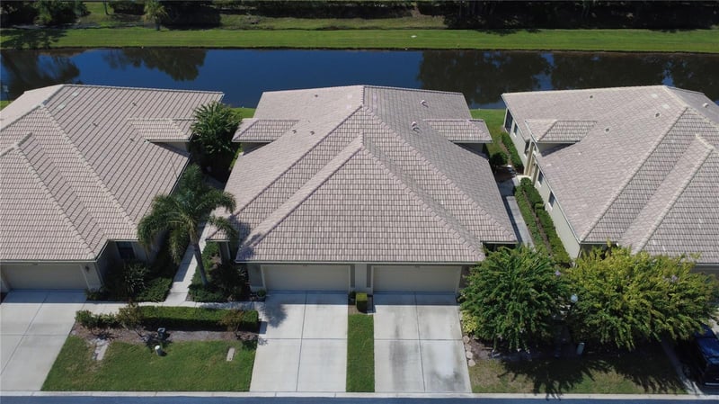 8218 Caponata Blvd, Seminole, FL 33777