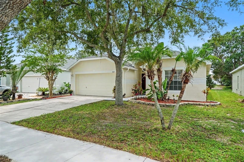 9407 Cypress Harbor Dr, Gibsonton, FL 33534