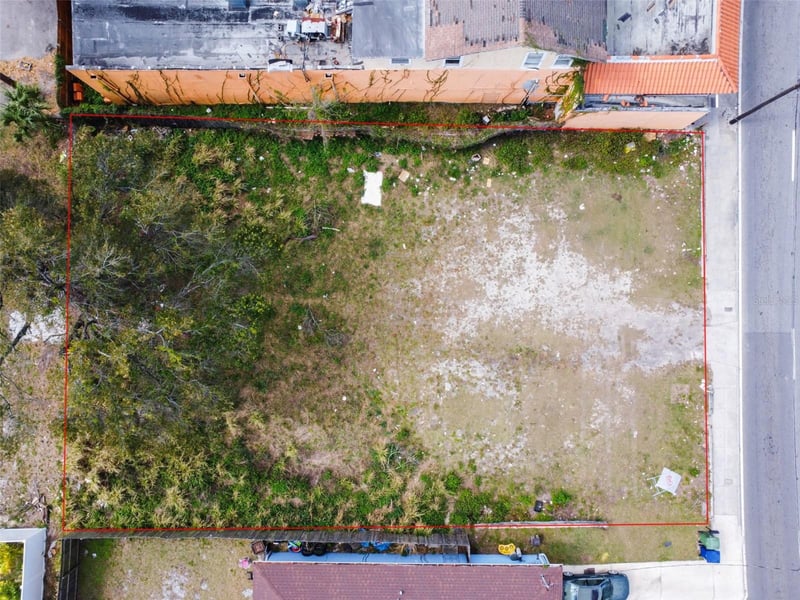 2213 Columbus Dr, Tampa, FL 33605