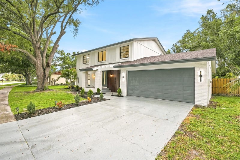 4505 Whitworth Ln, Tampa, FL 33624