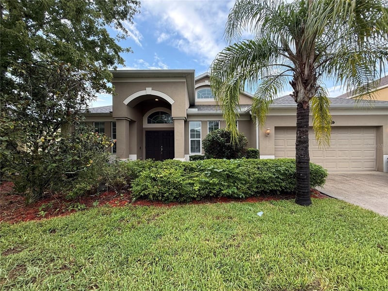 10856 Breaking Rocks Dr, Tampa, FL 33647